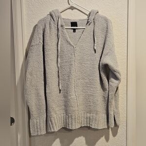Simply Vera Vera Wang Light Gray V-Neck Sweater Size Large